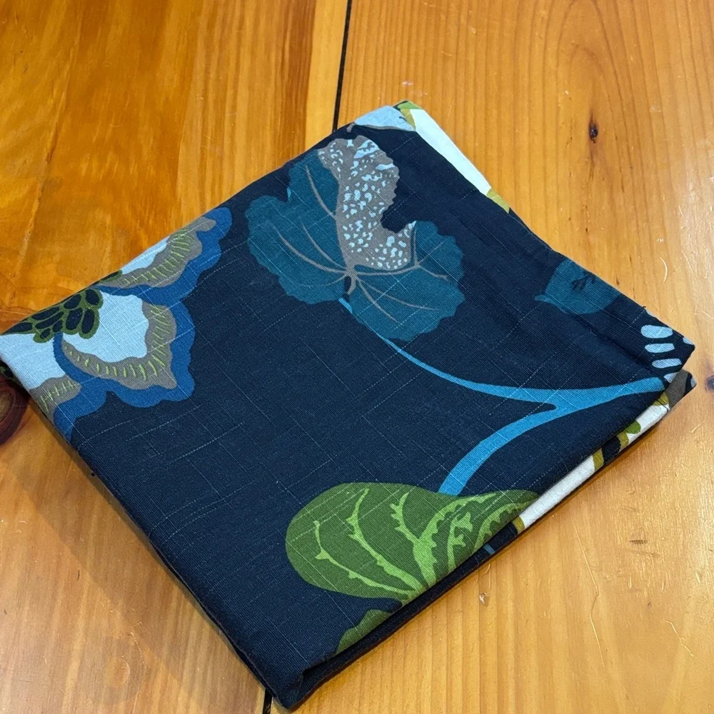 CRATE & BARREL *King* Sham Augustine Navy Floral Printed